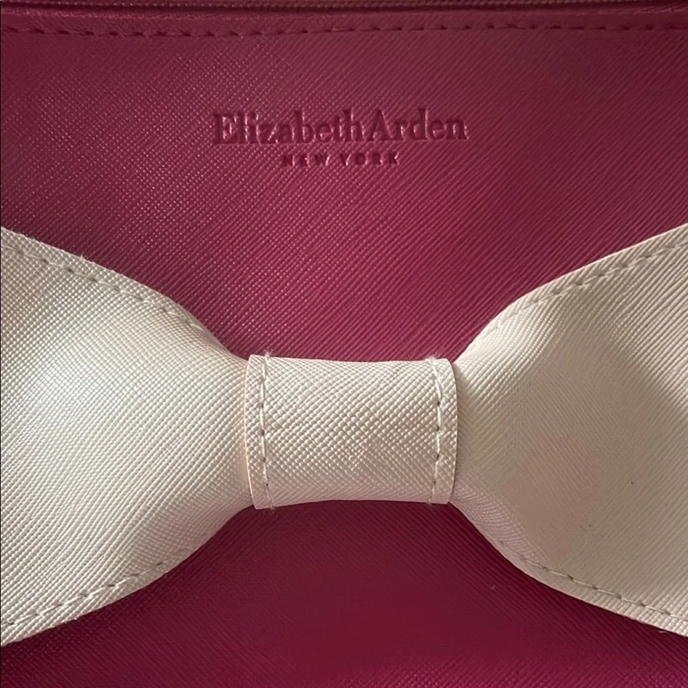 Elizabeth Arden Pink and Cream Bow Cosmetic Bag NWOT